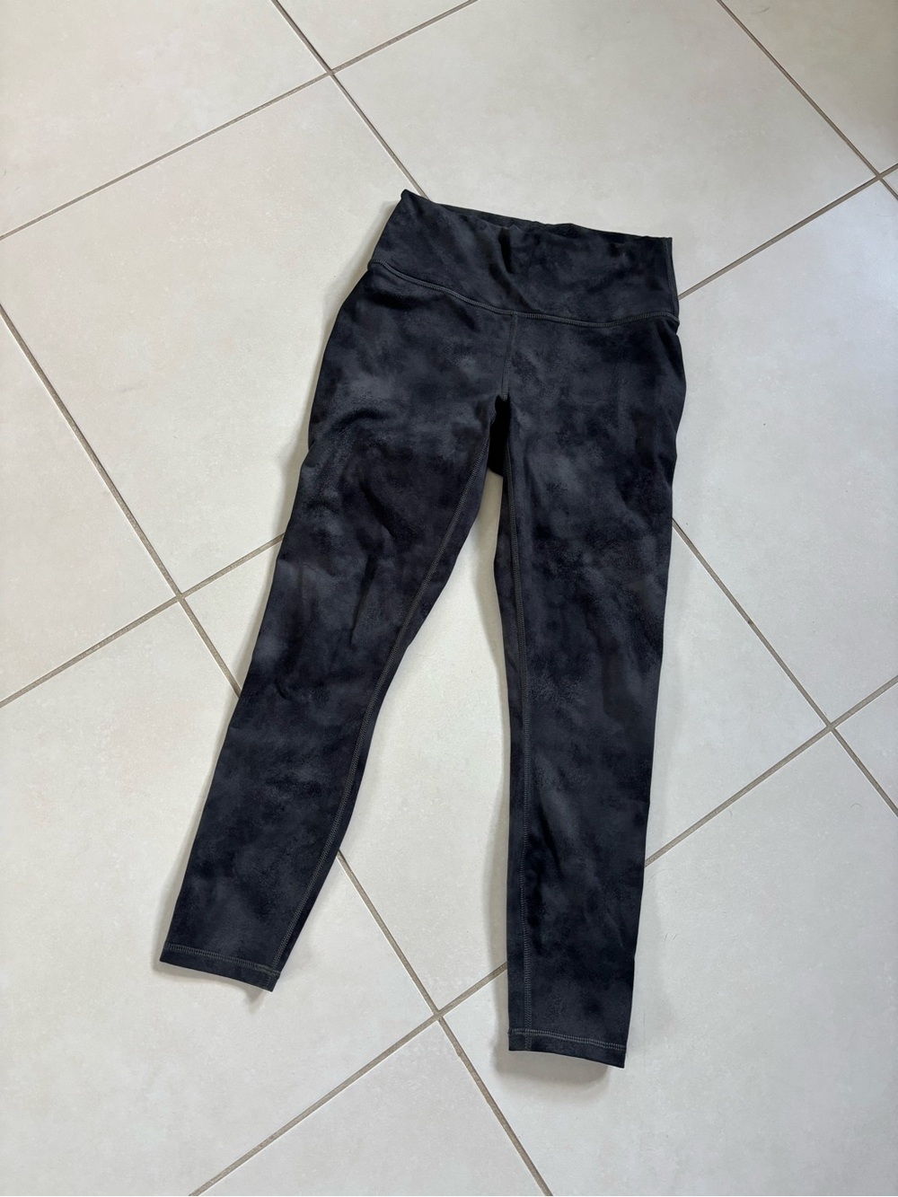 Fabletics bottom - Comfortable High-Waist Active
